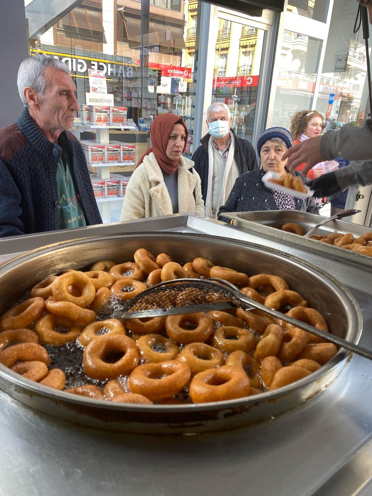 Seyyar Lokmacı